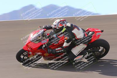 media/Nov-05-2022-SoCal Trackdays (Sat) [[f8d9b725ab]]/Bowl (1145am)/